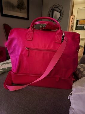 NOBL Hot Pink Travel Tote Bag with Shoulder Strap